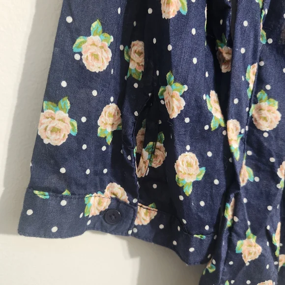 LC Lauren Conrad Navy Floral Blouse 3/4 Length Sleeves, size M - Picture 5 of 7